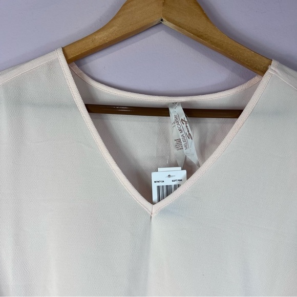 NWT Melissa McCarthy Seven7 Plus Bell Sleeve Sheer Tunic Blouse Soft Pink 1X - Picture 5 of 12